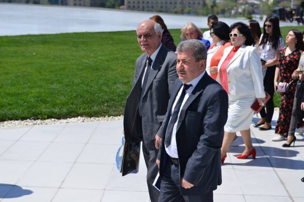 Kimyaçılar Heydər Əliyev Mərkəzində -FOTOLAR