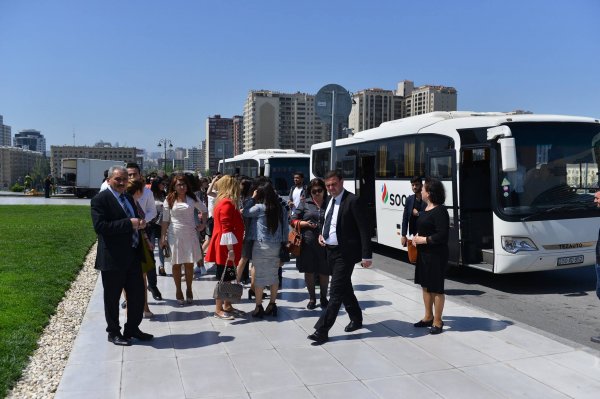 Kimyaçılar Heydər Əliyev Mərkəzində -FOTOLAR