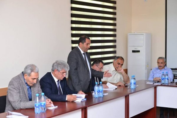 Sumqayıtda “Ömrün qürub çağı” - FOTOLAR Sumqayıtda “Ömrün qürub çağı” - FOTOLAR