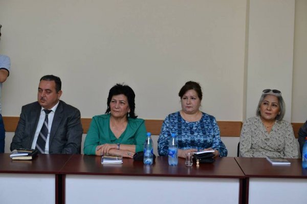 Sumqayıtda “Ömrün qürub çağı” - FOTOLAR Sumqayıtda “Ömrün qürub çağı” - FOTOLAR