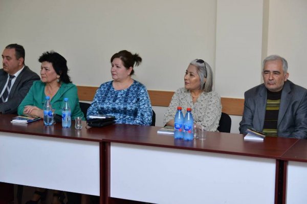 Sumqayıtda “Ömrün qürub çağı” - FOTOLAR Sumqayıtda “Ömrün qürub çağı” - FOTOLAR