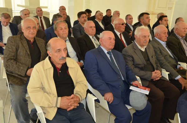 Sumqayıtda "Ömür Səhifələrim" kitabının təqdimatı oldu - FOTOLAR + VİDEO