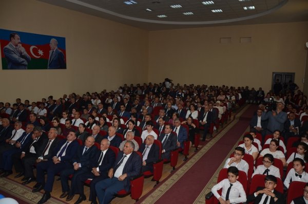 Ümummilli liderin xatirəsi yad edildi - FOTO
