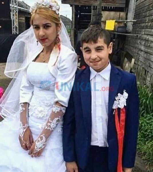 Azərbaycanda azyaşlıların toyu oldu: Bəyin 12, gəlinin isə 14 yaşı var - FOTO