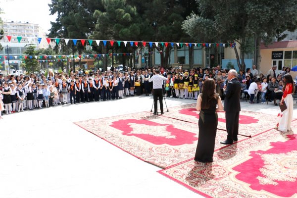 Sumqayıtda kitab bayramı - FOTOLAR