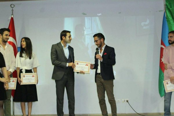 Uşak Universitetinin Azərbaycanlı Tələbələri Azərbaycan Cümhuriyyətinin 100 illiyini qeyd ediblər