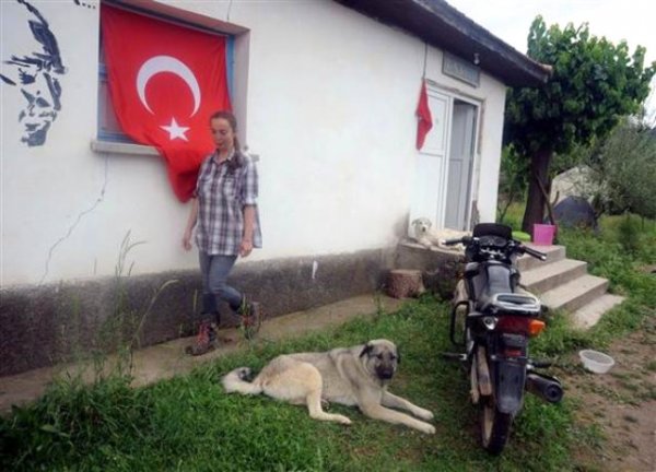 İnanmayacaqsınız: iki xarici dil bilir, amma çoban işləyir - FOTOLAR