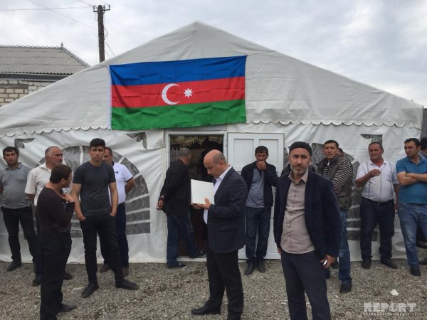 Azərbaycan Ordusunun şəhid olan əsgəri dəfn edilib Azərbaycan Ordusunun şəhid olan əsgəri dəfn edilib