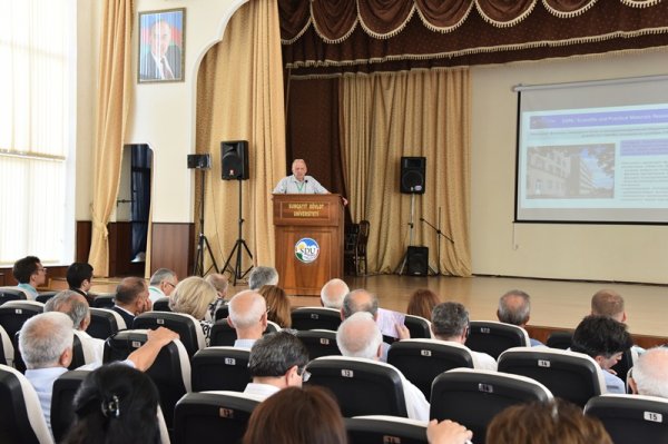 Dünya alimləri Sumqayıta niyə  toplaşmışdı? -FOTOLAR