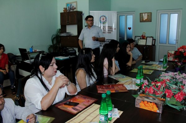 Sumqayıtda “İnsan alveri insan hüquqları kontekstində” - FOTOLAR Sumqayıtda “İnsan alveri insan hüquqları kontekstində” - FOTOLAR