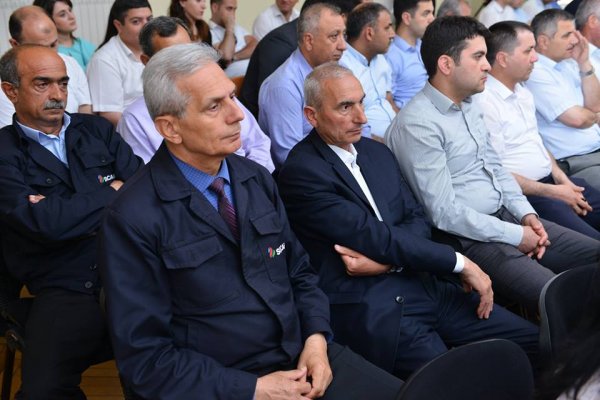 Sumqayıtda kimyaçılar AXC-nin 100 illiyini qeyd ediblər -FOTOLAR