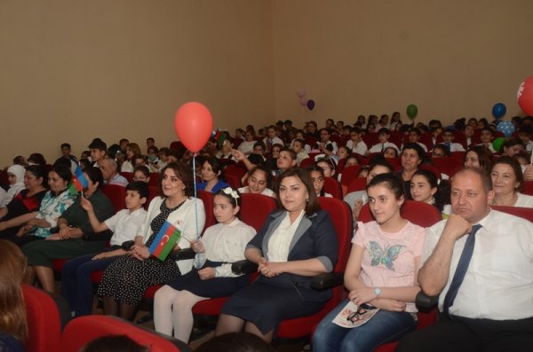 Qubadlı rayon İcra Hakimiyyəti uşaqları belə təbrik etdi - FOTOLAR