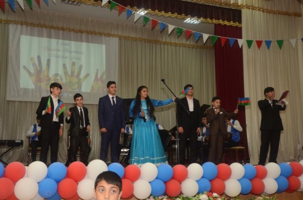 Qubadlı rayon İcra Hakimiyyəti uşaqları belə təbrik etdi - FOTOLAR