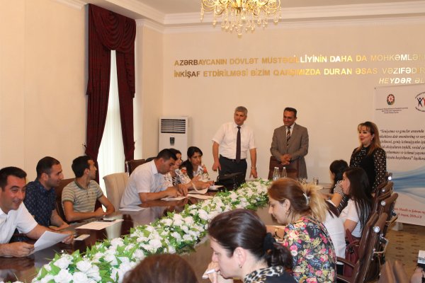 ADTGT erkən nikahlarla bağlı regionlarda yeni layihənin icrasına Beyləqandan başladı ADTGT erkən nikahlarla bağlı regionlarda yeni layihənin icrasına Beyləqandan başladı