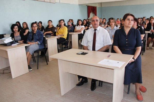 Sumqayıtda "Uşaqlar və insan alveri: vəziyyət,müdafiə vasitələri və metodlar" - FOTOLAR