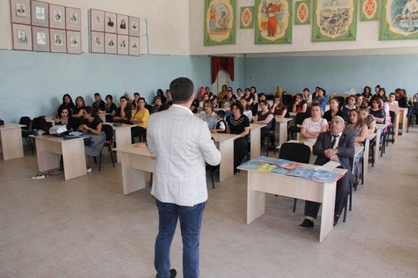 Sumqayıtda "Uşaqlar və insan alveri: vəziyyət,müdafiə vasitələri və metodlar" - FOTOLAR