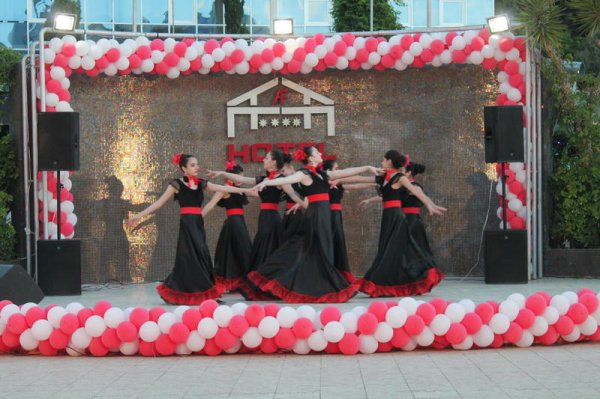 “AF Holding” 400 otaqlıq yeni hotelin inşasına start verdi