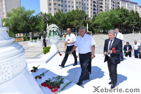 Kimyaçılar Qurtuluş  Gününü  qeyd etdilər - FOTOLAR