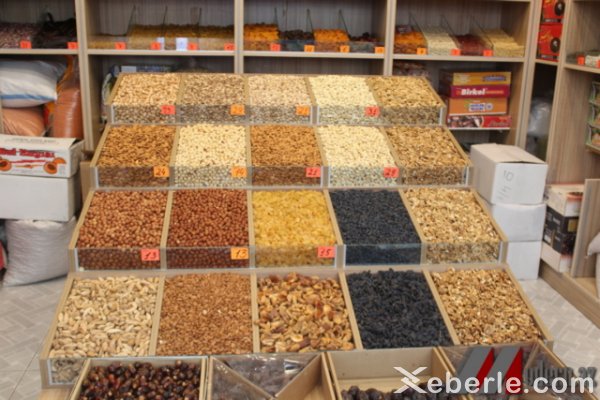 Müqəddəs bayramda da alıcıları aldadırlar: Bazarda QİYMƏTLƏR – REPORTAJ+FOTOLAR Müqəddəs bayramda da alıcıları aldadırlar: Bazarda QİYMƏTLƏR – REPORTAJ+FOTOLAR