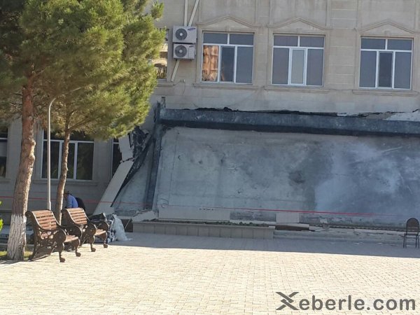 Sumqayıtda universitet binası uçdu: xəsarət alan varmı? - FOTO
