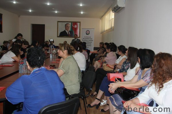 Sumqayıtda sosial şəbəkələr müzakirə edilib - FOTOLAR