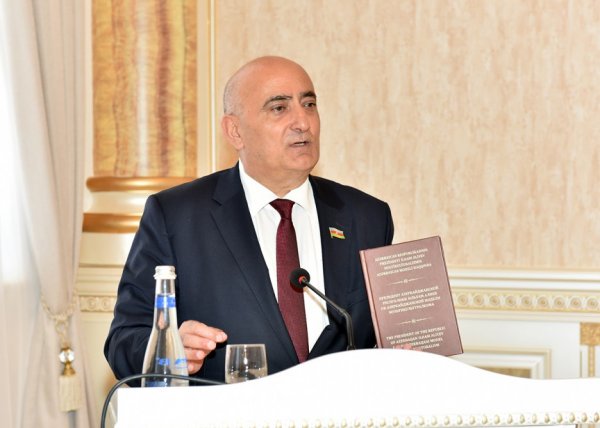 “Azərbaycan Respublikasının Prezidenti İlham Əliyev multikulturalizmin Azərbaycan modeli haqqında” kitabı Sumqayıtda təqdim olunub-FOTOLAR