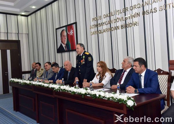 Sumqayıtda polis günü: fəxri fərmanlar, pul mükafatları... - FOTOLAR Sumqayıtda polis günü: fəxri fərmanlar, pul mükafatları... - FOTOLAR