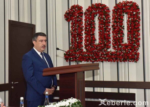 Sumqayıtda polis günü: fəxri fərmanlar, pul mükafatları... - FOTOLAR Sumqayıtda polis günü: fəxri fərmanlar, pul mükafatları... - FOTOLAR