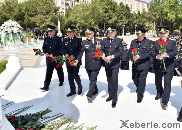 Sumqayıtda polis günü: fəxri fərmanlar, pul mükafatları... - FOTOLAR Sumqayıtda polis günü: fəxri fərmanlar, pul mükafatları... - FOTOLAR