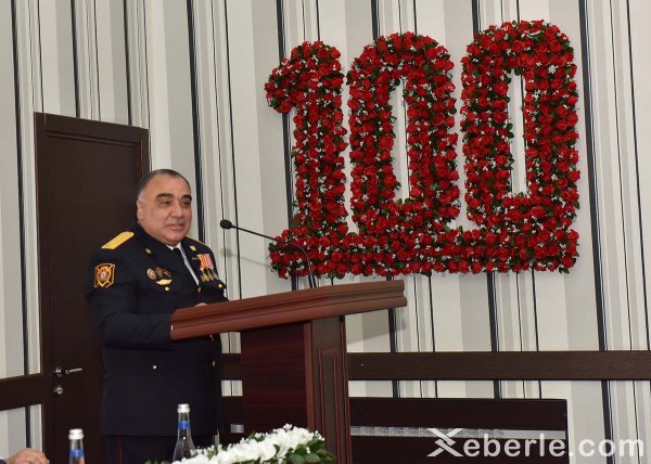 Sumqayıtda polis günü: fəxri fərmanlar, pul mükafatları... - FOTOLAR Sumqayıtda polis günü: fəxri fərmanlar, pul mükafatları... - FOTOLAR
