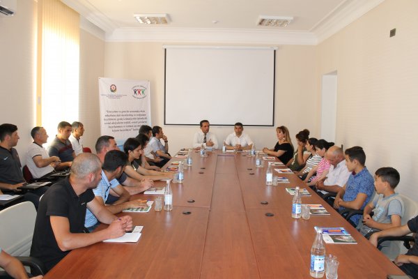 Qobustanda erkən nikahlarla bağlı tədbir keçirildi - FOTOLAR