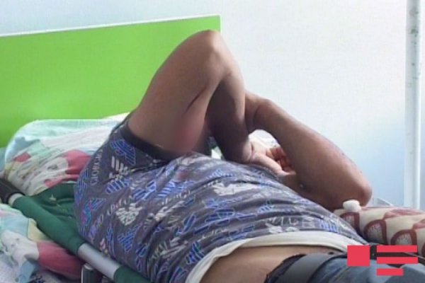 Ağdamda iki avtomobil toqquşub, 5 nəfər xəsarət alıb Ağdamda iki avtomobil toqquşub, 5 nəfər xəsarət alıb