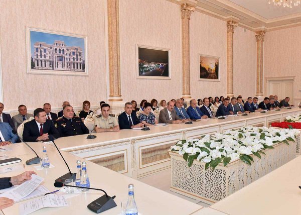 Sumqayıtda məmurlar hesabat verdi - Fotolar Sumqayıtda məmurlar hesabat verdi - Fotolar