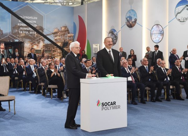 İlham Əliyev və Mattarella Sumqayıtda zavod açılışında - FOTOLAR İlham Əliyev və Mattarella Sumqayıtda zavod açılışında - FOTOLAR