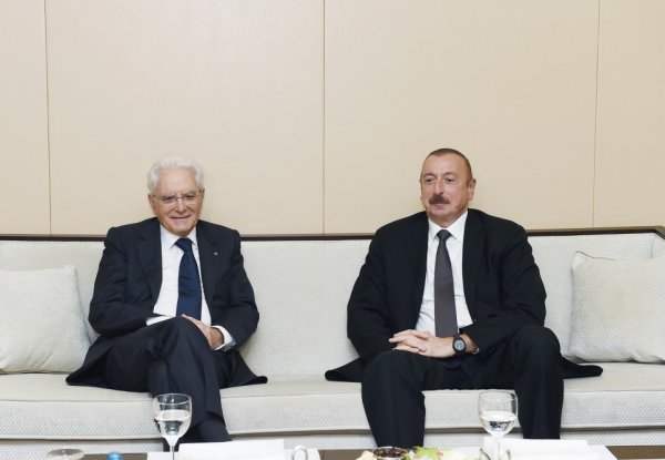 İlham Əliyev və Mattarella Sumqayıtda zavod açılışında - FOTOLAR İlham Əliyev və Mattarella Sumqayıtda zavod açılışında - FOTOLAR