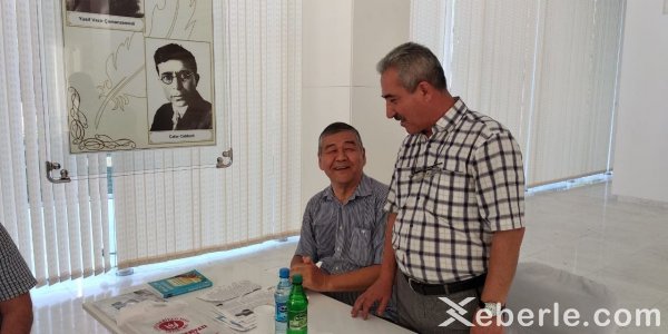 Görkəmli Qazaxıstan şairi Sumqayıtda - FOTOLAR