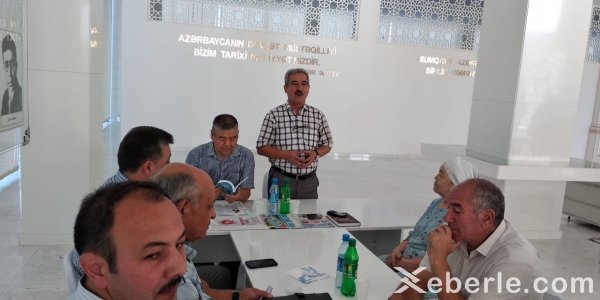 Görkəmli Qazaxıstan şairi Sumqayıtda - FOTOLAR