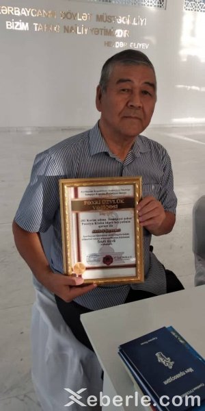 Görkəmli Qazaxıstan şairi Sumqayıtda - FOTOLAR