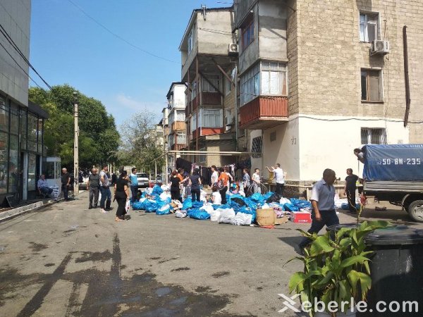 Sumqayıtın yanan “Bərəkət”indən FOTOREPORTAJ