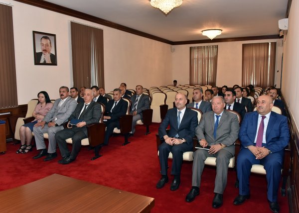 Zakir Fərəcov təltif olundu - FOTOLAR Zakir Fərəcov təltif olundu - FOTOLAR
