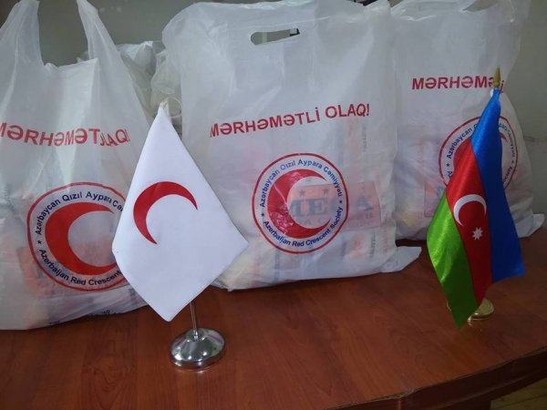 Sumqayıtda qocaları unutmadılar – FOTOLAR