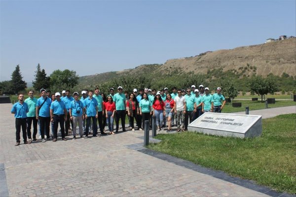 Sumqayıt gəncləri üçün təşkil edilmiş yay məktəbi davam edir - FOTOLAR