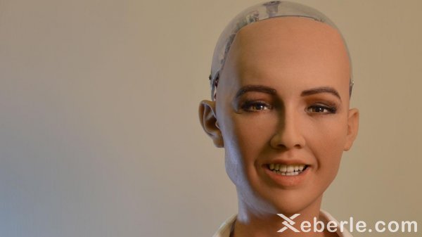 Dünyaca məşhur Robot Sophia Bakıya gəlir - FOTOLAR Dünyaca məşhur Robot Sophia Bakıya gəlir - FOTOLAR