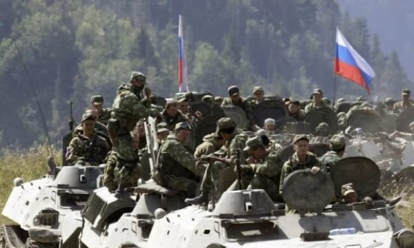 Minlərlə rus əsgəri və yüzlərlə hərbi texnika Gürcüstanda NATO qoşunlarına qarşı Minlərlə rus əsgəri və yüzlərlə hərbi texnika Gürcüstanda NATO qoşunlarına qarşı