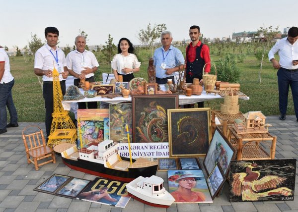 “Bölgələrdən bölgələrə” yaradıcılıq festivalı Sumqayıtda -FOTOLAR “Bölgələrdən bölgələrə” yaradıcılıq festivalı Sumqayıtda -FOTOLAR