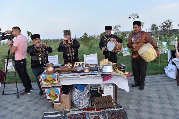 “Bölgələrdən bölgələrə” yaradıcılıq festivalı Sumqayıtda -FOTOLAR “Bölgələrdən bölgələrə” yaradıcılıq festivalı Sumqayıtda -FOTOLAR