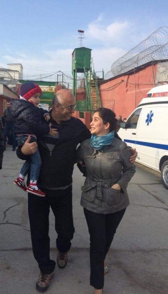 Vəzifəli şəxsin ailəsində faciə Vəzifəli şəxsin ailəsində faciə