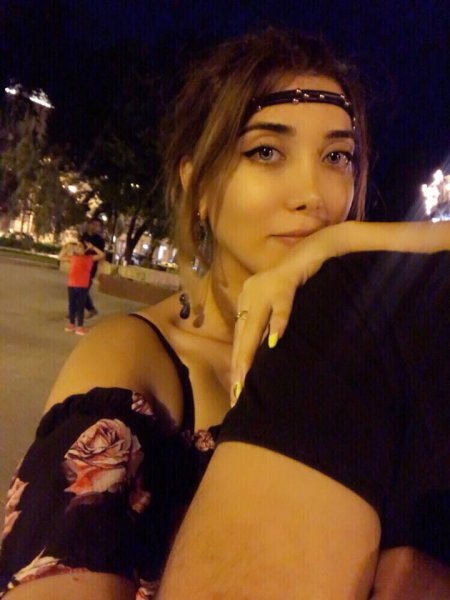 Azərbaycanlı xanım aparıcının sevgilisi xərçəngə tutuldu - FOTO Azərbaycanlı xanım aparıcının sevgilisi xərçəngə tutuldu - FOTO