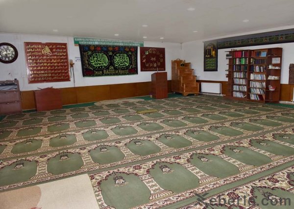 Zakir Fərəcov daha bir məsciddə oldu – FOTOLAR