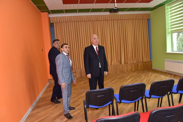 Zakir Fərəcov Sumqayıtda yeni bağçanın açılışını etdi - FOTOLAR